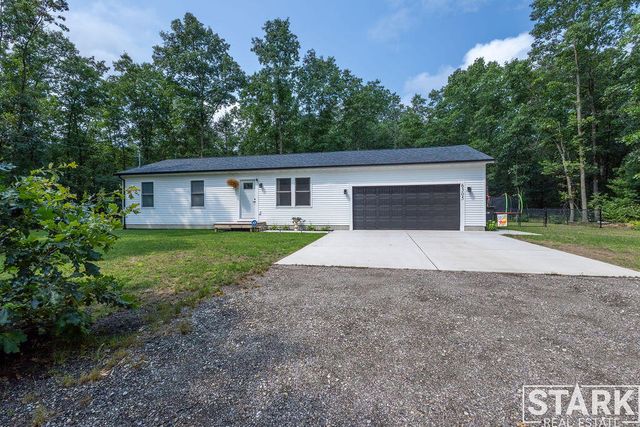 6305 Kedzie Road, Twin Lake, MI 49457