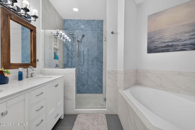 103 Inlet Court, Hampstead, NC 28443