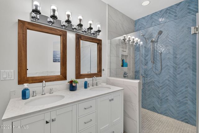 103 Inlet Court, Hampstead, NC 28443