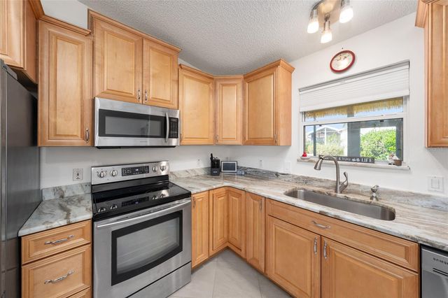 2001 CIPRIANO PLACE, The Villages, FL 32159