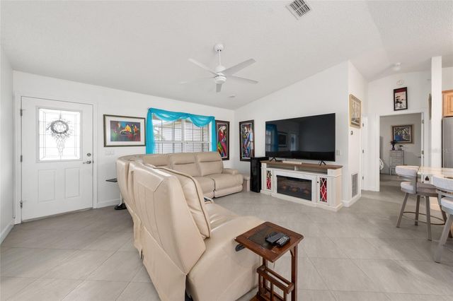 2001 CIPRIANO PLACE, The Villages, FL 32159