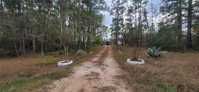 11087 Mills Creek Road, Conroe, TX 77304