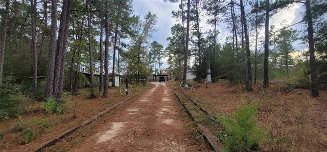 11087 Mills Creek Road, Conroe, TX 77304