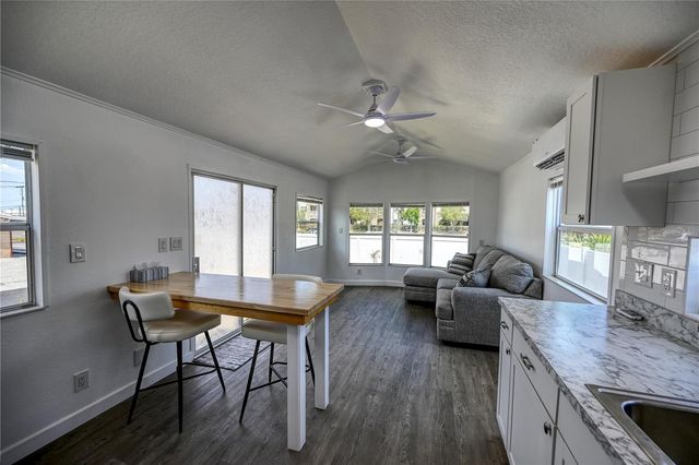 6720 PARK BOULEVARD N 1, Pinellas Park, FL 33781