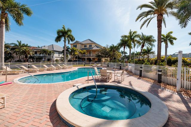 102 WIMBLEDON COURT, Redington Shores, FL 33708