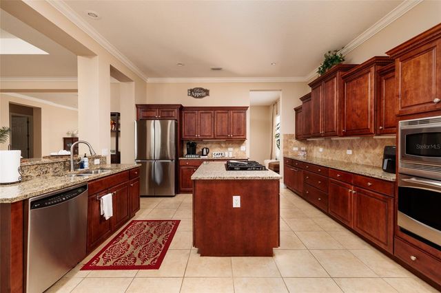 102 WIMBLEDON COURT, Redington Shores, FL 33708