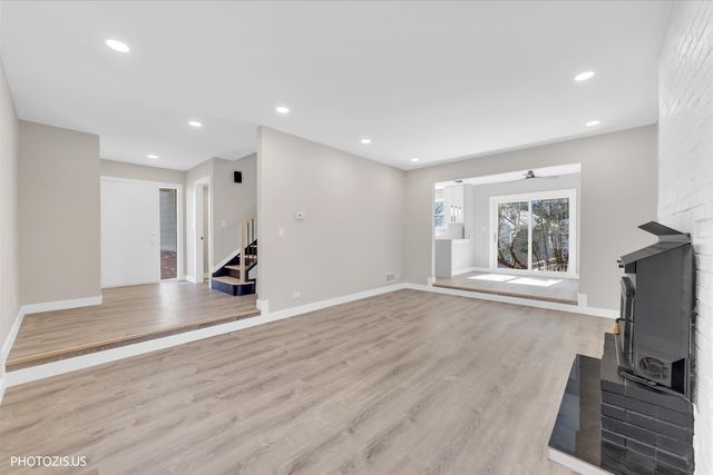 642 Williams Court, Gurnee, IL 60031