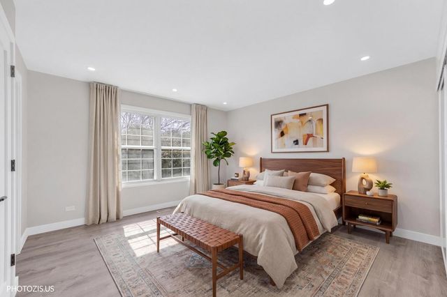 642 Williams Court, Gurnee, IL 60031