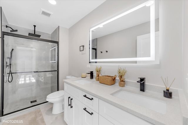 642 Williams Court, Gurnee, IL 60031