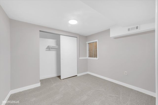 642 Williams Court, Gurnee, IL 60031