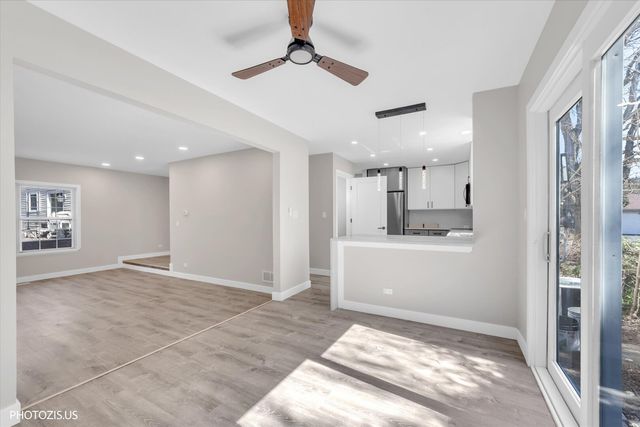 642 Williams Court, Gurnee, IL 60031