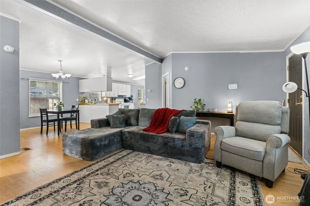 4325 E 245th ST, Spanaway, WA 98387