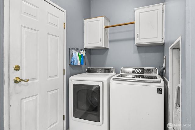 4325 E 245th ST, Spanaway, WA 98387