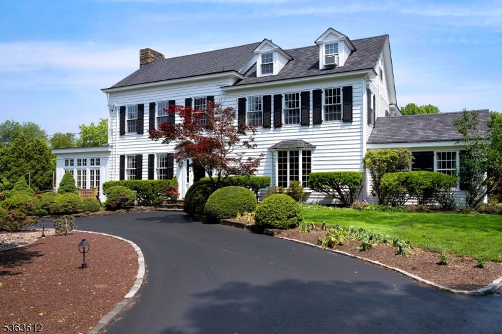 122 Bedens Brook Rd, Montgomery Twp., NJ 08558