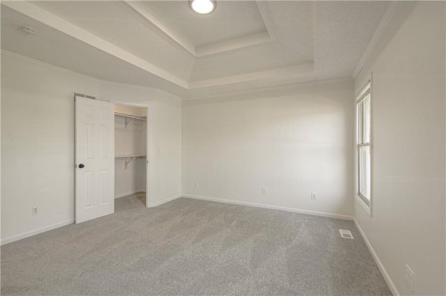 14105 LORA Street, Smithville, MO 64089