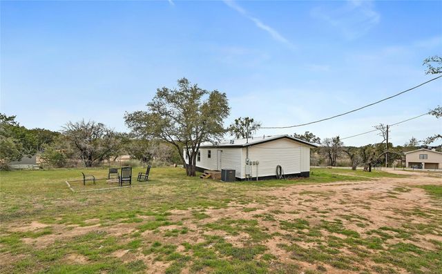 22515 Felicia DR, Spicewood, TX 78669