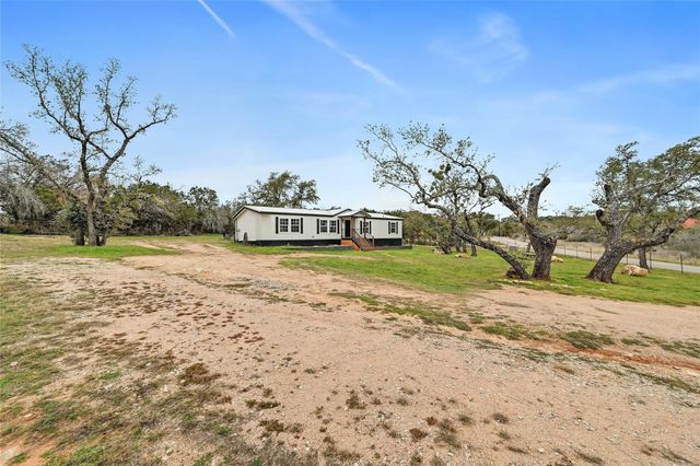 22515 Felicia DR, Spicewood, TX 78669