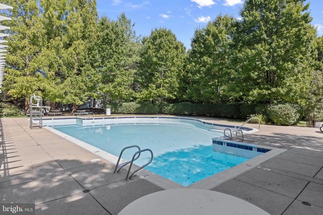 4226 HUNTSHIRE RD, Randallstown, MD 21133