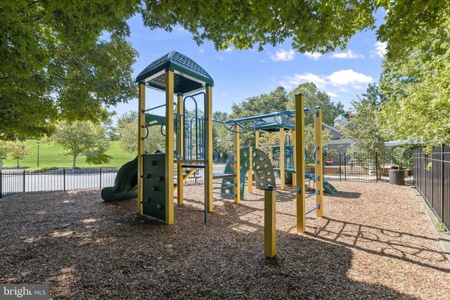 4226 HUNTSHIRE RD, Randallstown, MD 21133