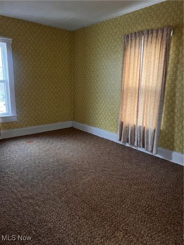 31 Leget Street, Waterford, OH 45786