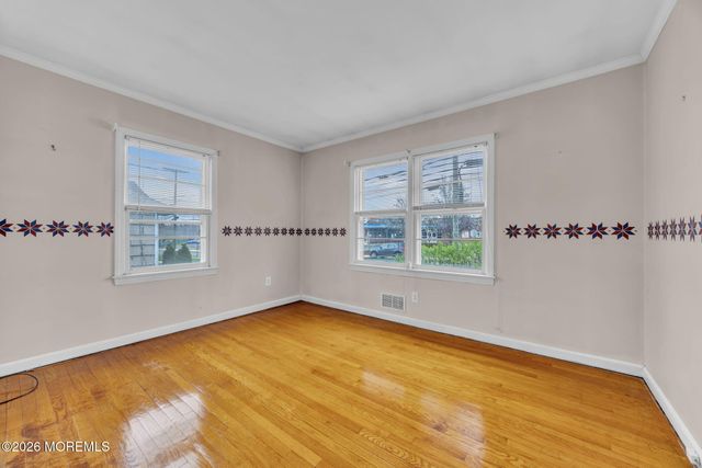 9 Robertsville Road, Freehold, NJ 07728