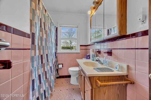 9 Robertsville Road, Freehold, NJ 07728