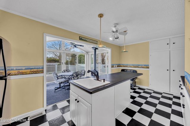 9 Robertsville Road, Freehold, NJ 07728