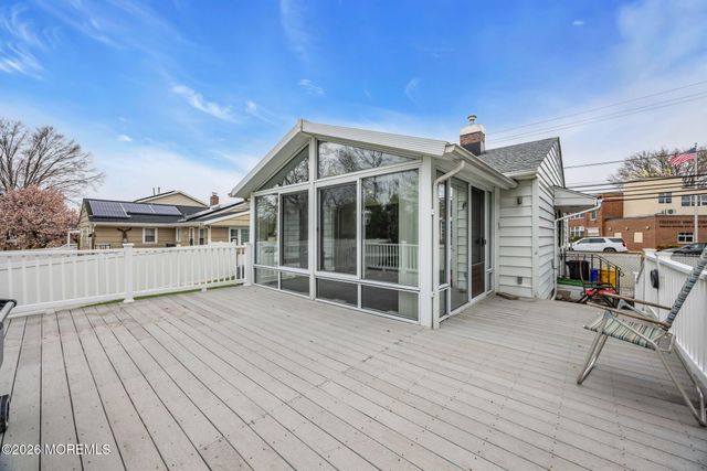 9 Robertsville Road, Freehold, NJ 07728