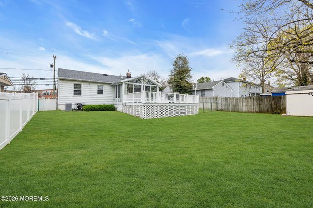 9 Robertsville Road, Freehold, NJ 07728