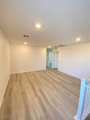 8216 Lantana Springs Street, Las Vegas, NV 89113