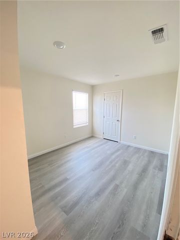 8216 Lantana Springs Street, Las Vegas, NV 89113