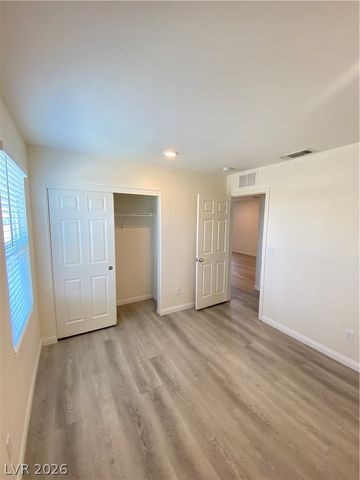 8216 Lantana Springs Street, Las Vegas, NV 89113