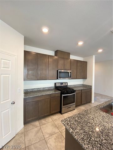 8216 Lantana Springs Street, Las Vegas, NV 89113