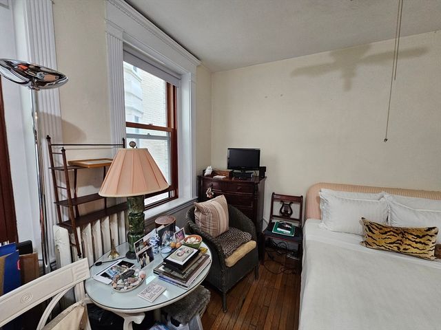 8 Garrison St 500, Boston, MA 02116