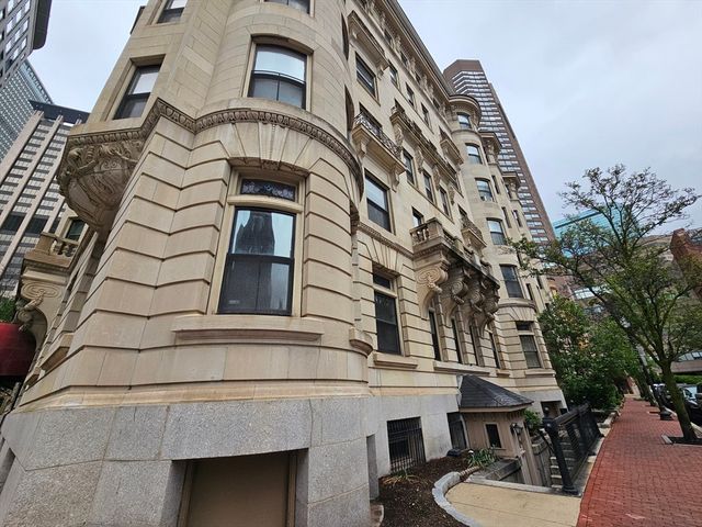 8 Garrison St 500, Boston, MA 02116