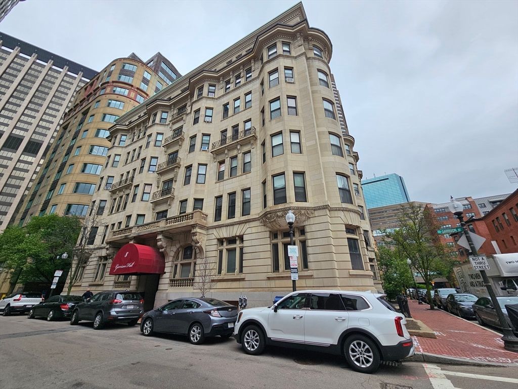 8 Garrison St 500, Boston, MA 02116