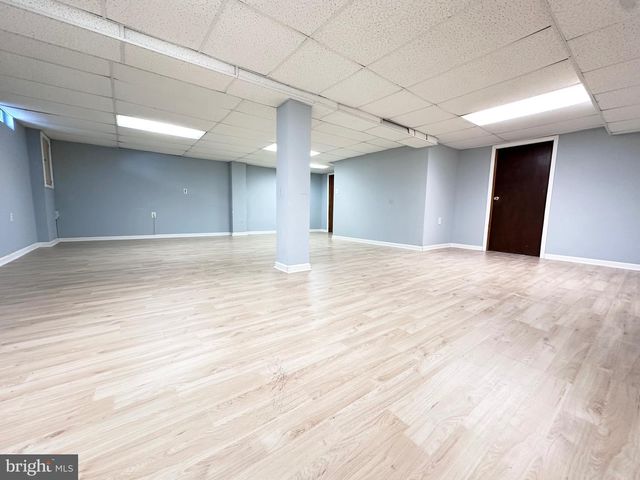 2 W HIGH RIDGE RD, Cherry Hill, NJ 08003