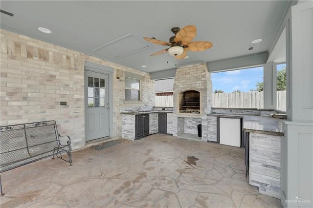 2707 Silver Oak Avenue, Mission, TX 78574