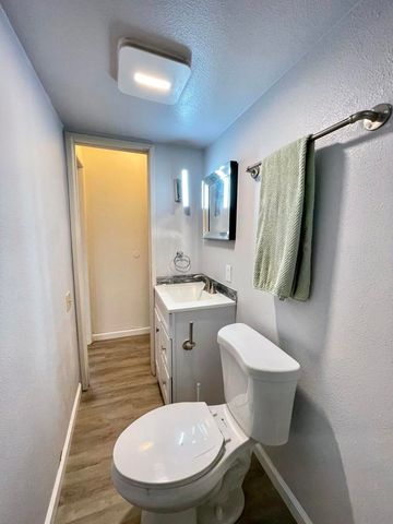 3067 Sunflower Circle E, Palm Springs, CA 92262