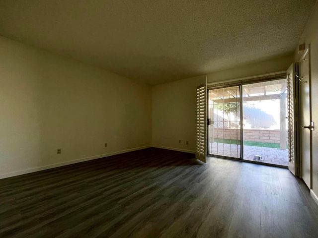 3067 Sunflower Circle E, Palm Springs, CA 92262