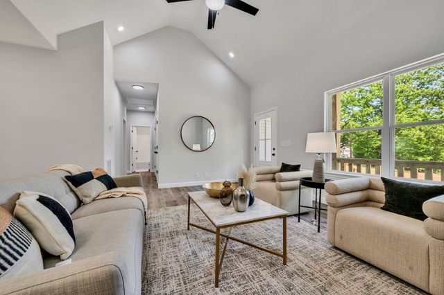 317 Lewis Hollow Road, Dickson, TN 37055