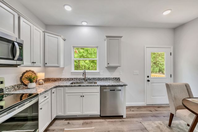 317 Lewis Hollow Road, Dickson, TN 37055