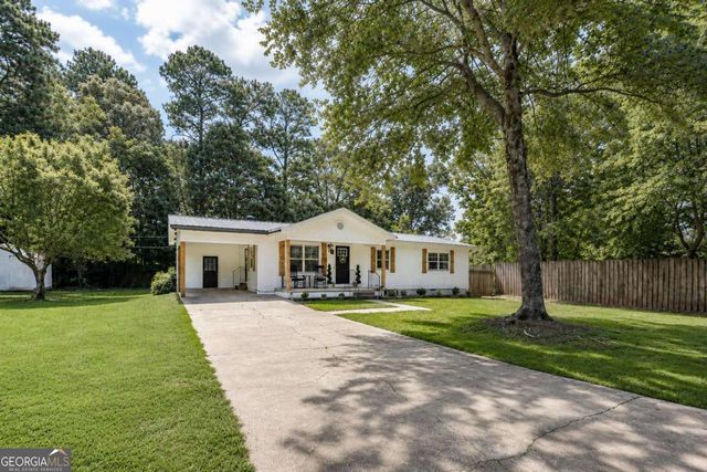 410 Coleman Drive, Statham, GA 30666