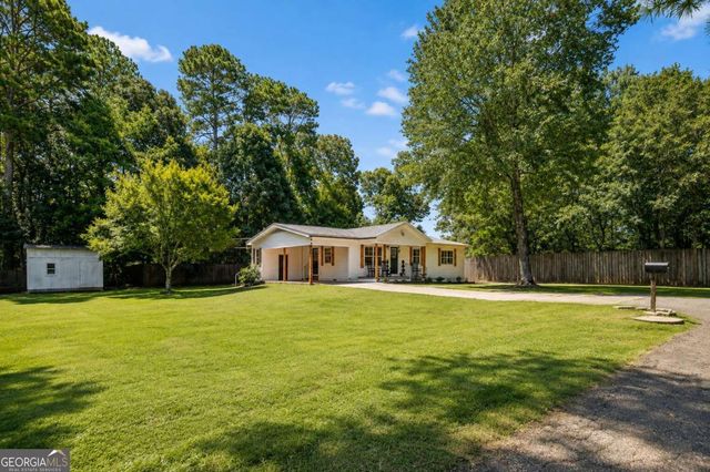 410 Coleman Drive, Statham, GA 30666