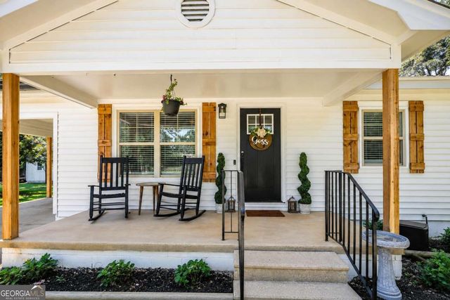410 Coleman Drive, Statham, GA 30666