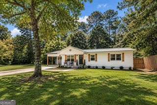 410 Coleman Drive, Statham, GA 30666