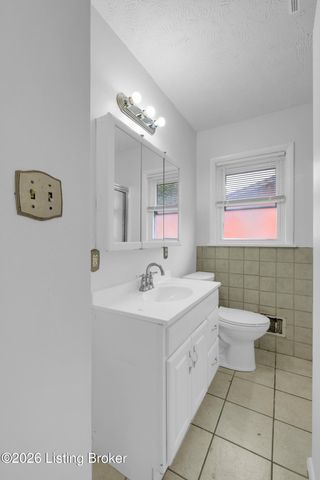 4034 Addison Ln, Louisville, KY 40216