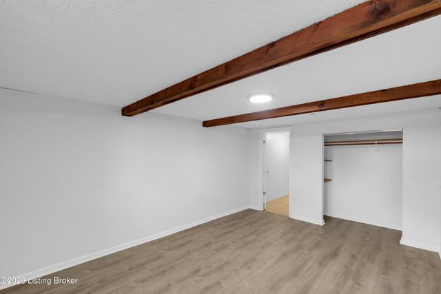 4034 Addison Ln, Louisville, KY 40216