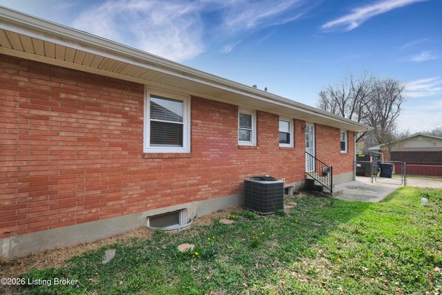 4034 Addison Ln, Louisville, KY 40216