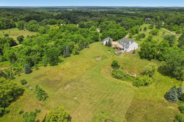 3202 Crossway ROAD, Burlington, WI 53105